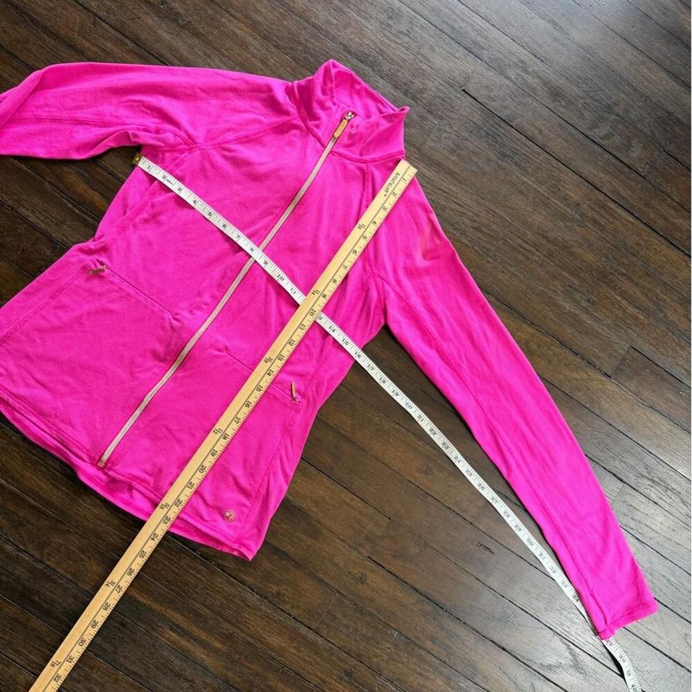 sporty outdoor hiking athleisure bundle - Picture 5 of 8